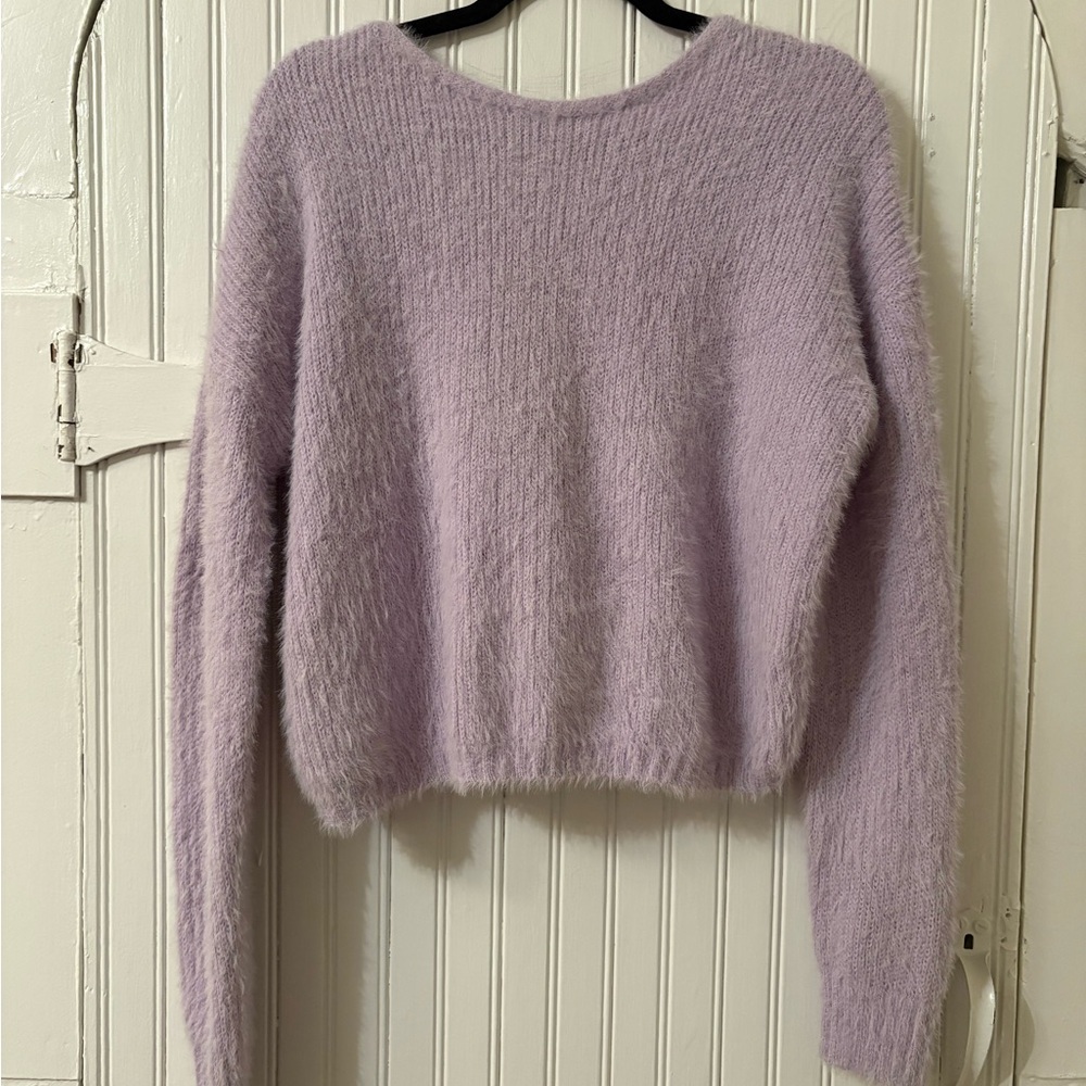 NWT Just Polly Lavender “Eyelash” Knit Twist Front Sweater Size L - Picture 7 of 8